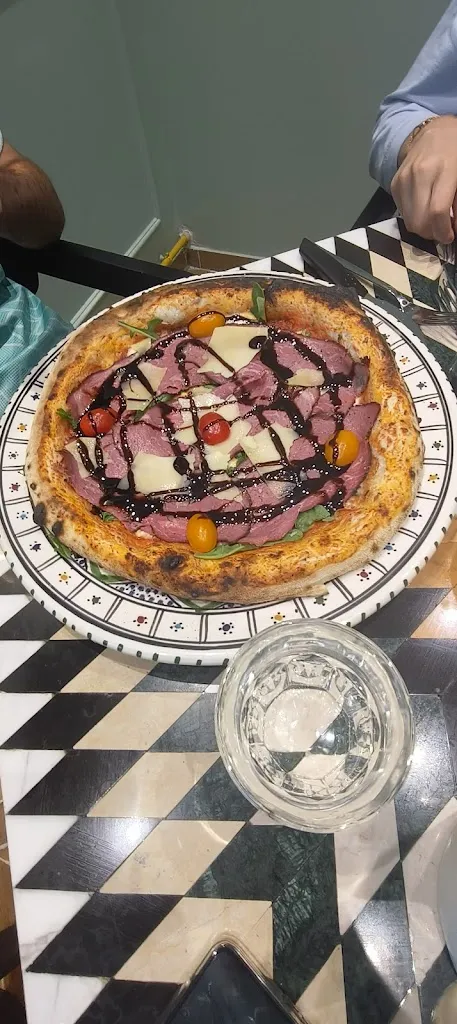 Poupino_Tremblay-en-France_slider_image_3