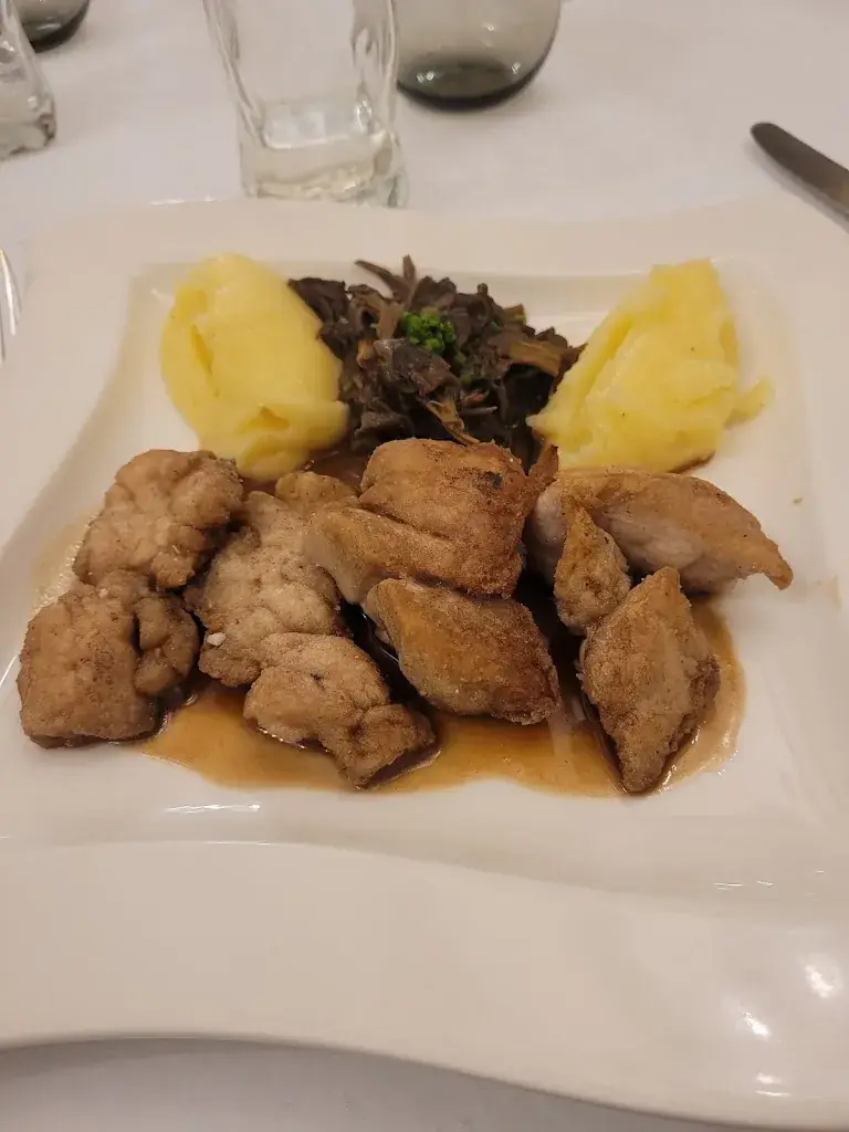 Menu_Auberge _ du Tourlourou restaurant gastronomique_Tremblay-en-France_image_5