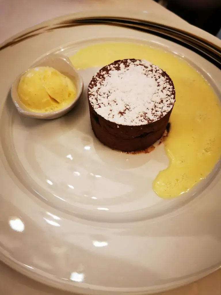 Menu_Auberge _ du Tourlourou restaurant gastronomique_Tremblay-en-France_image_9