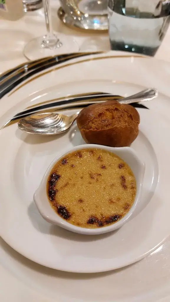 Ambre Da Costa_Auberge _ du Tourlourou restaurant gastronomique_Tremblay-en-France_review