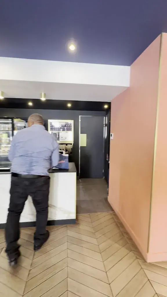 Sandeepa Dey_Le Terrible_Tremblay-en-France_review