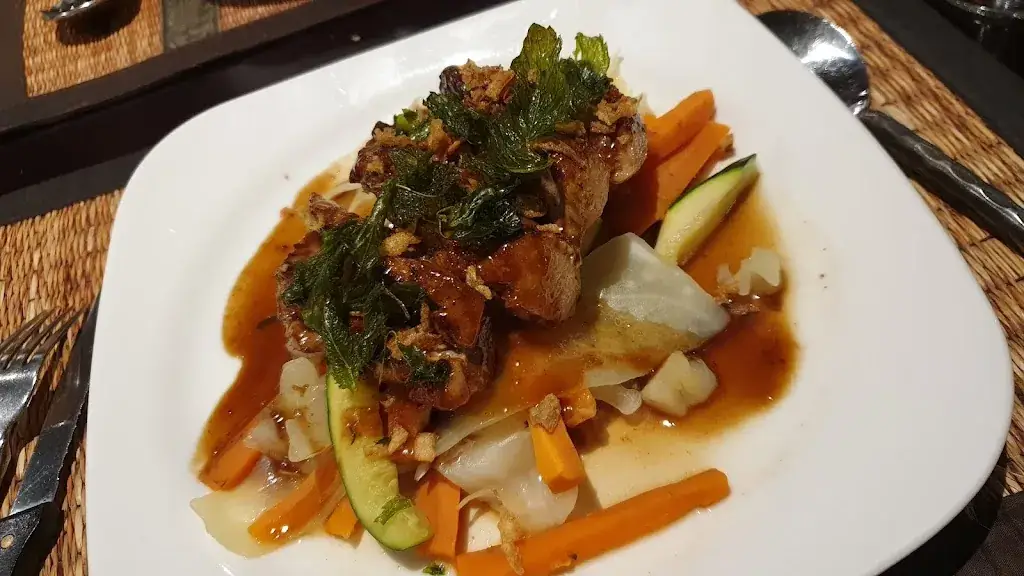 Wim Rosenquist_Blue Thaï_Tremblay-en-France_review