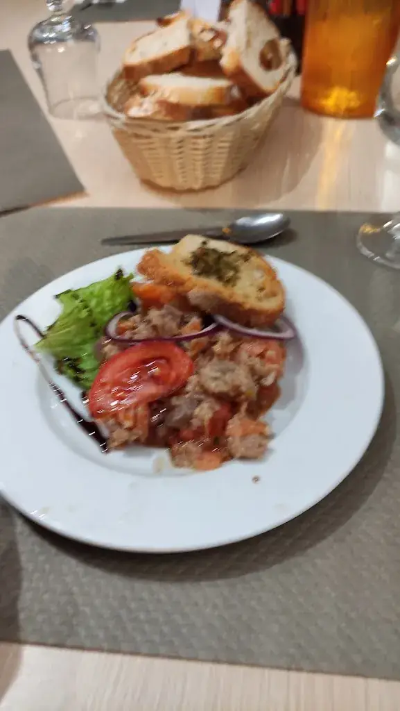 Menu_L'un des sens_Vezin-le-Coquet_image_4