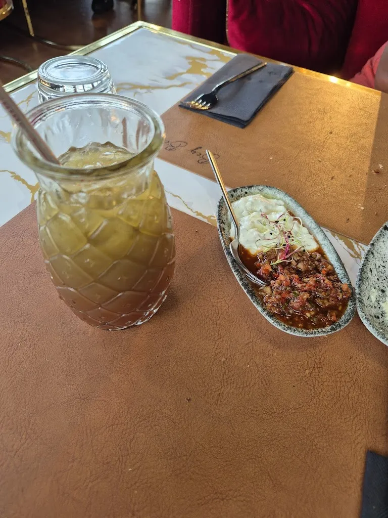 Joëlle M_Bey Beef_Vezin-le-Coquet_review