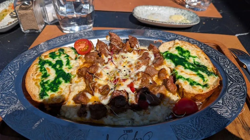 Quang LE_Bey Beef_Vezin-le-Coquet_review