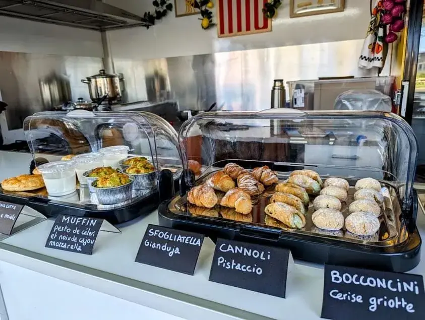 Manon Le Gall_Strada Ragù_Vezin-le-Coquet_review