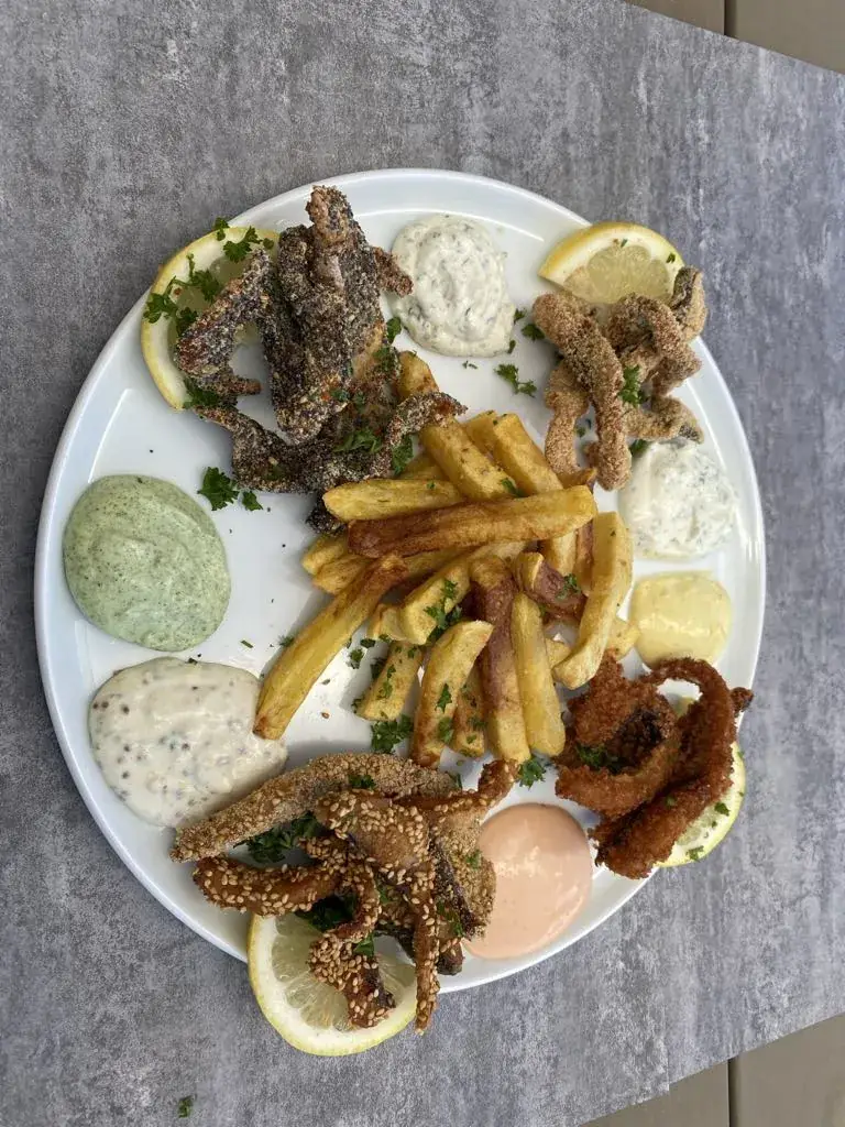 La Table de la Carpe Arthonnaise_Arthon_slider_image_3