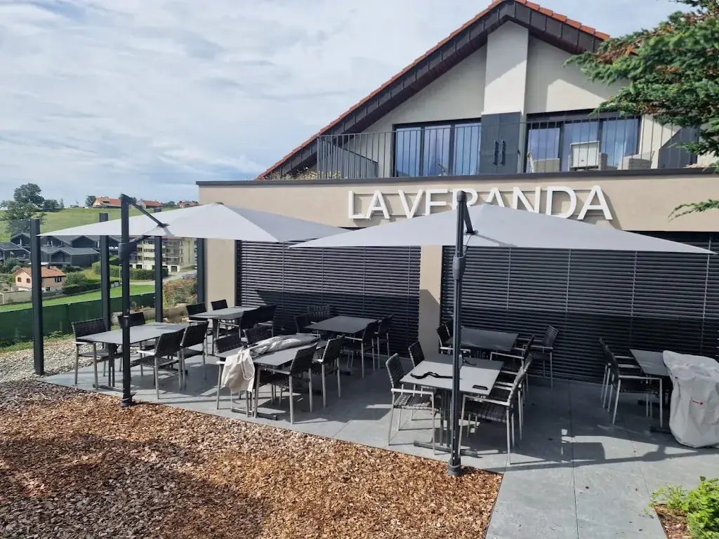 La Véranda Chez Jojo et Rico Sàrl_Pont-la-Ville_slider_image_3