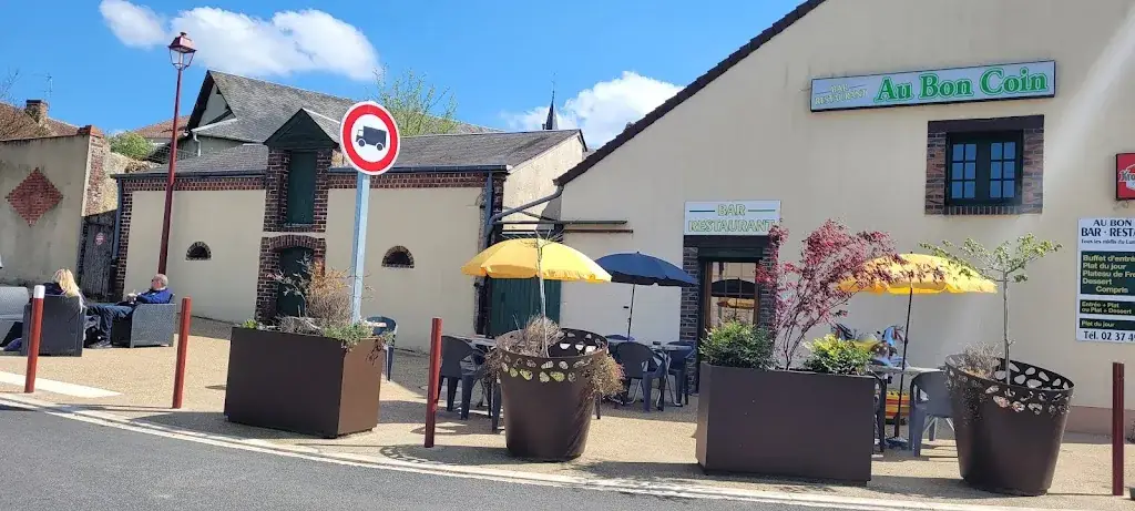 Au Bon Coin restaurant in Authon-du-Perche