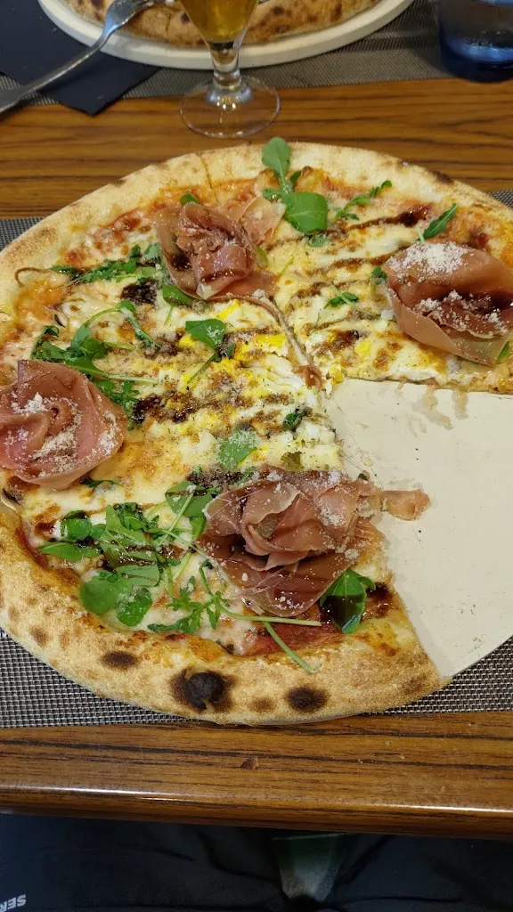 Fred G._Logis Hôtel la Cocotte_Avord_review