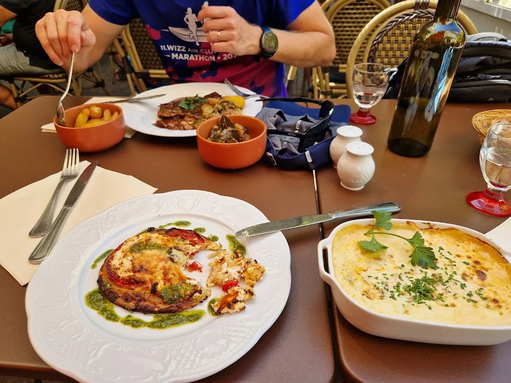 Diana Troanca_Chez Grand-mère_Valence_review