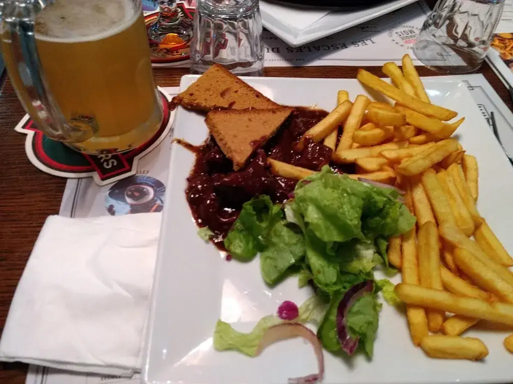 Néstor Ferral_3 Brasseurs Orléans - Saran_Saran_review