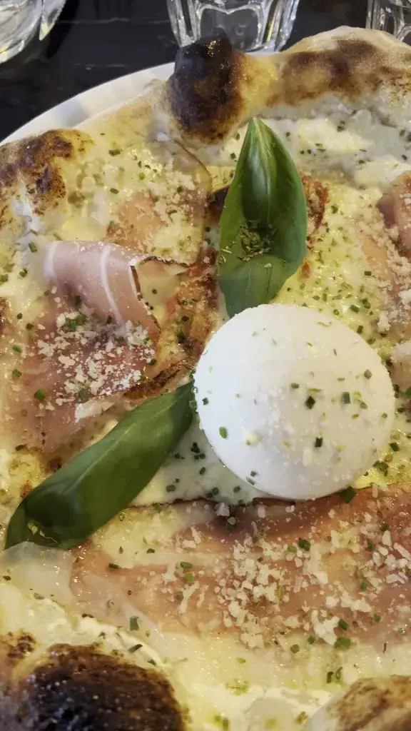 Le Monä_Aubigny-sur-Nère_slider_image_2