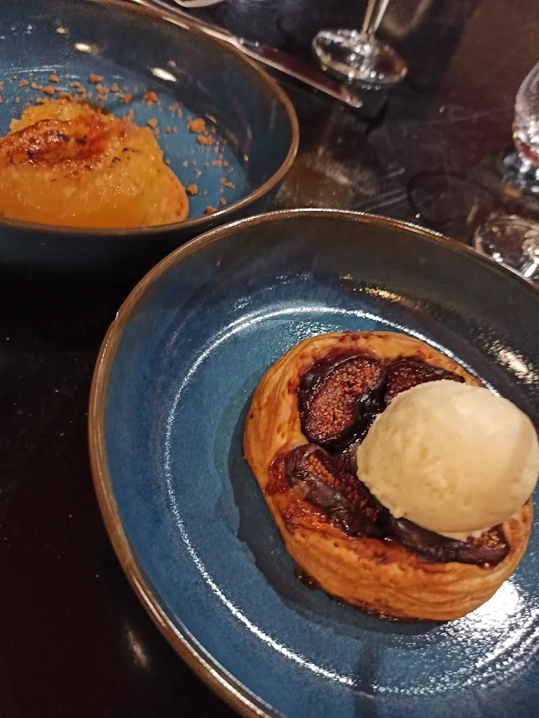 Sébastien Djabbari-Azad_Le Bien Aller_Aubigny-sur-Nère_reseña