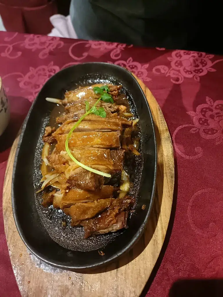 Le Royal Aubigny_Aubigny-sur-Nère_slider_image_3