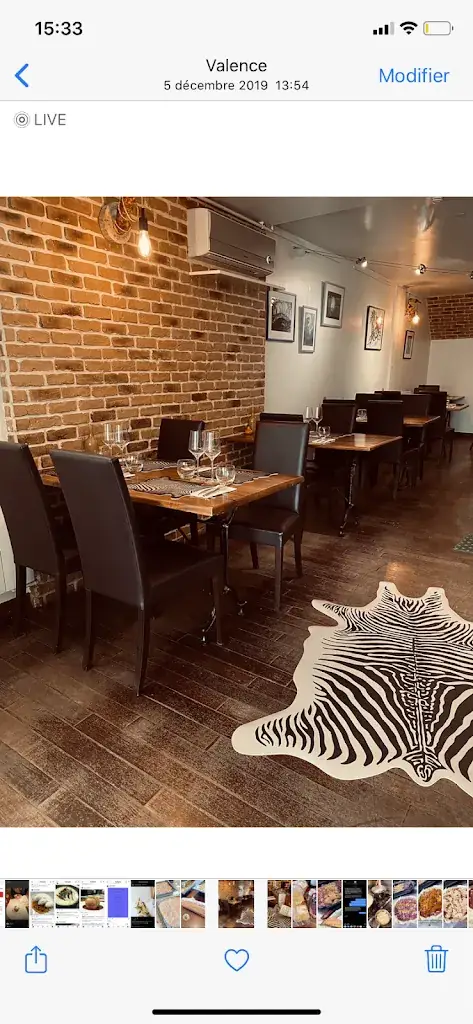 Le Vert Mi Sel restaurant in Valence