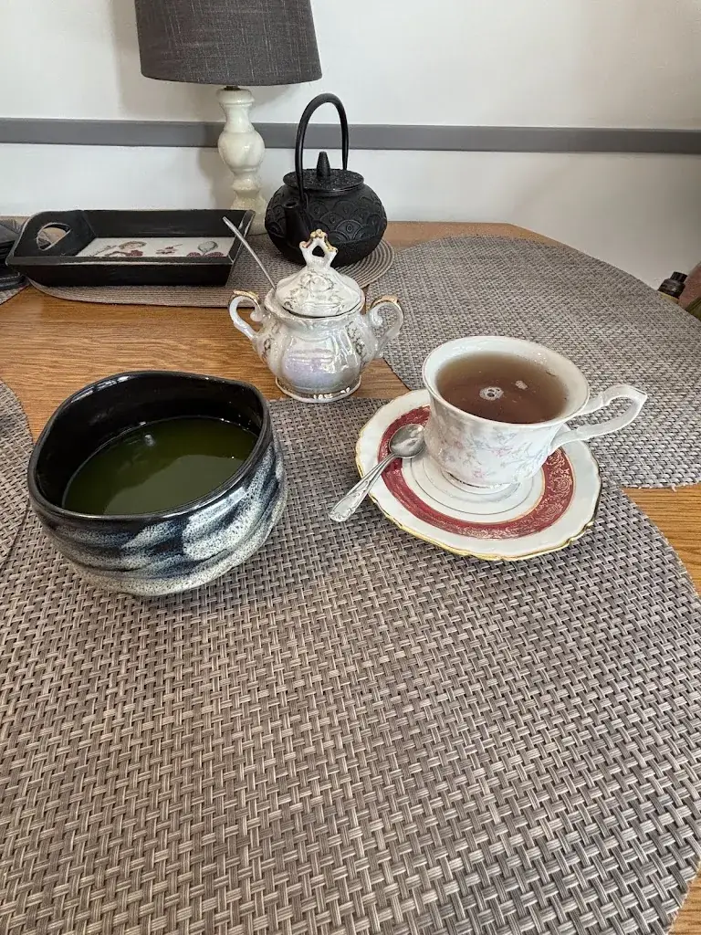 Alexia Bernard_Fleur des thés_Aubigny-sur-Nère_review