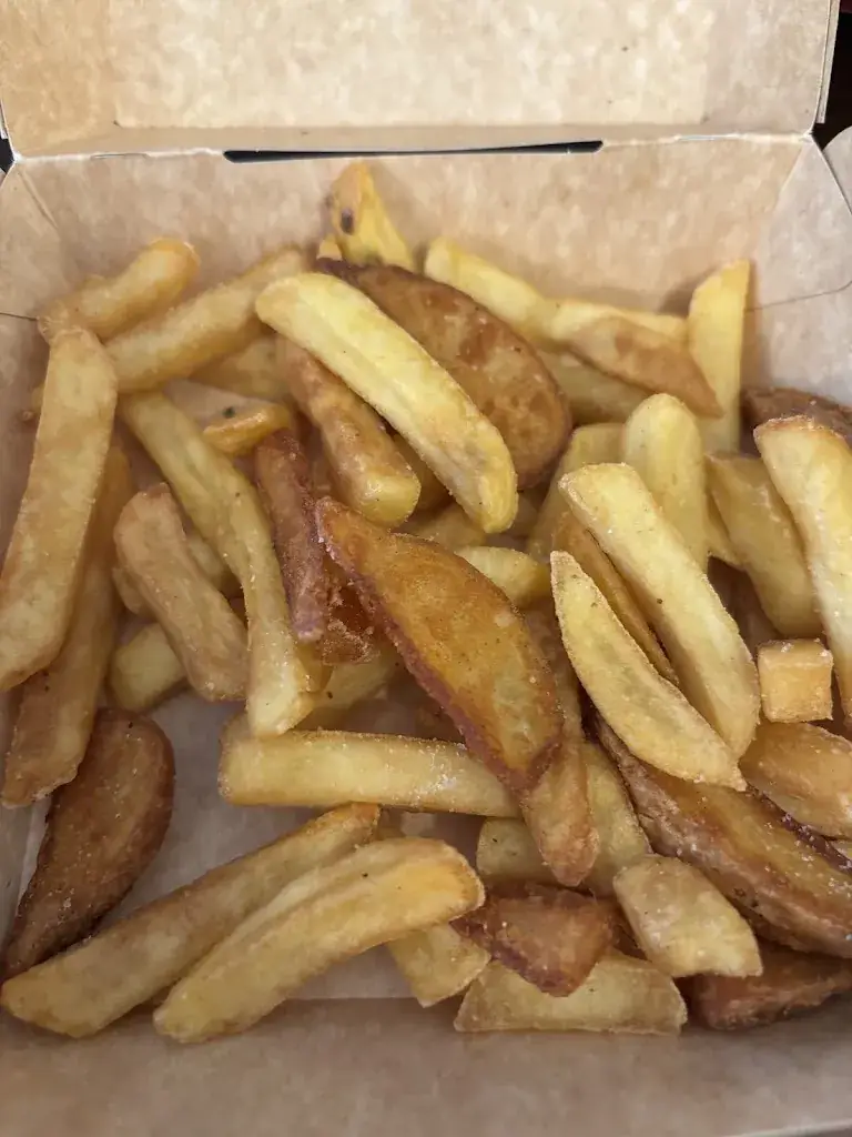 giovanny fortune_Aubigny Pizza_Aubigny-sur-Nère_review