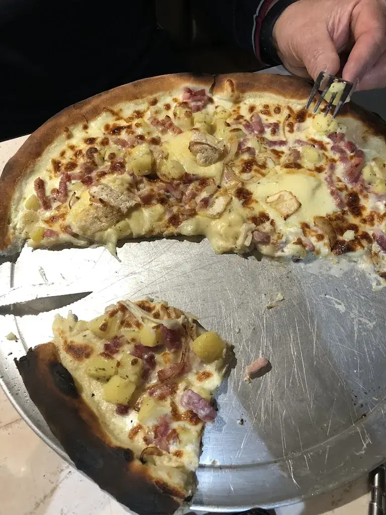 Sophie Aguado_Aubigny Pizza_Aubigny-sur-Nère_review