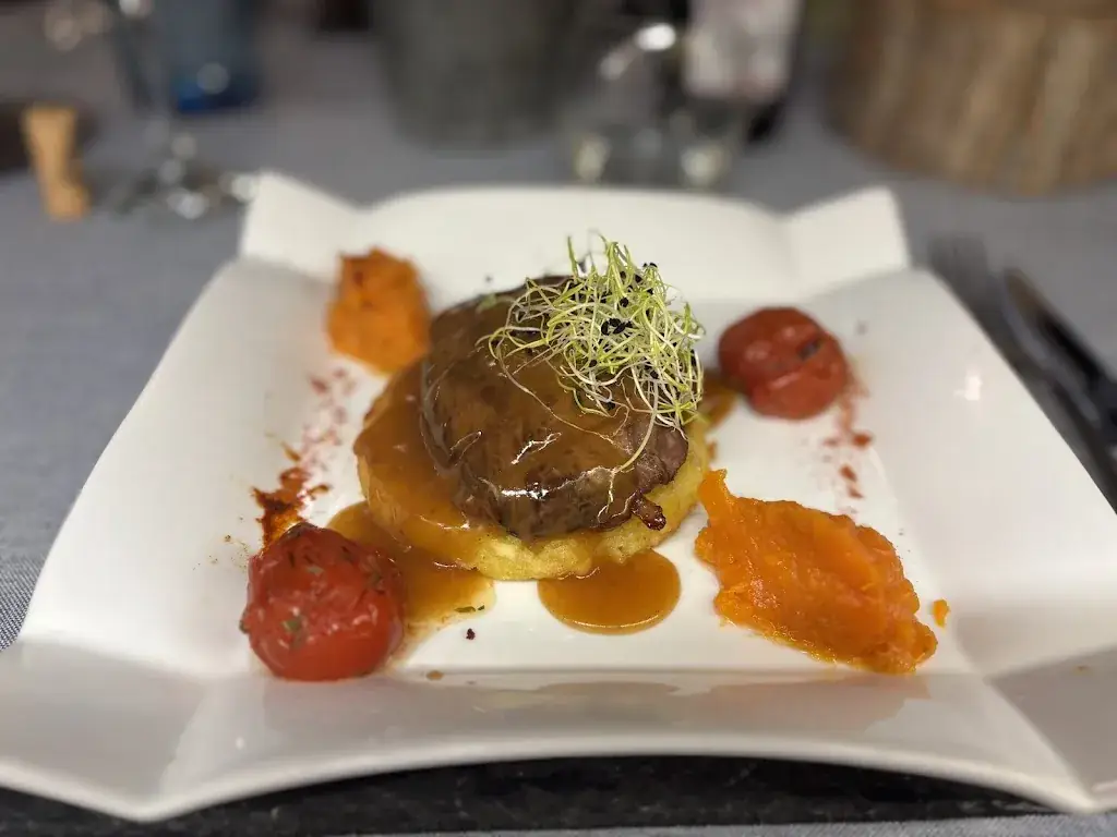 Stas Bukhman_Restaurant Du Pigeonnier_Saint-Martin-le-Beau_review