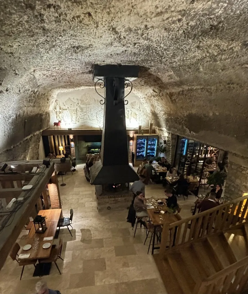 Hannele Anita Piipari_Gueuleton - Montlouis-sur-Loire_Montlouis-sur-Loire_review