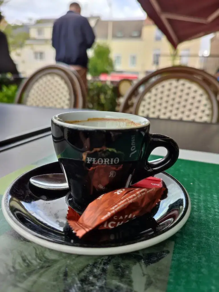 Eyden Platinium_Café du Commerce traiteur asiatique_Auneau-Bleury-Saint-Symphorien_review