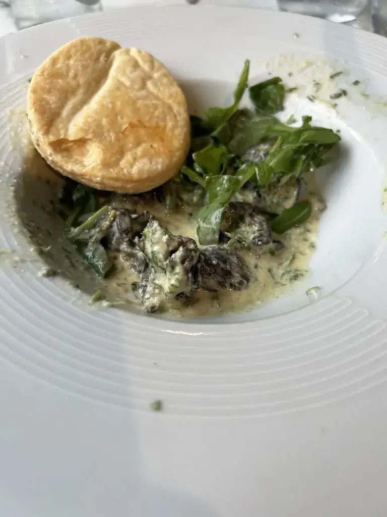 Rockia Kebet_LA TERRASSE_Amboise_review