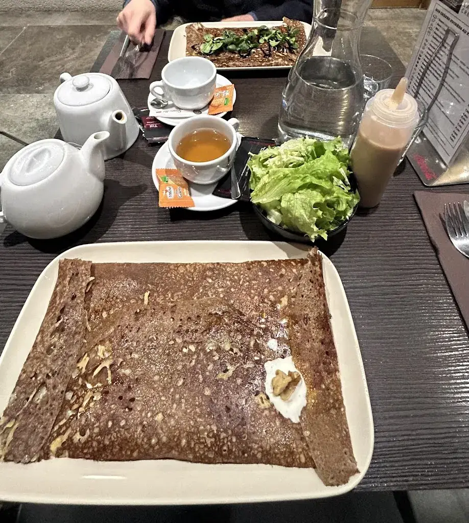 Inês Bastos de Sousa_Crêperie Les 4 saisons_Amboise_review