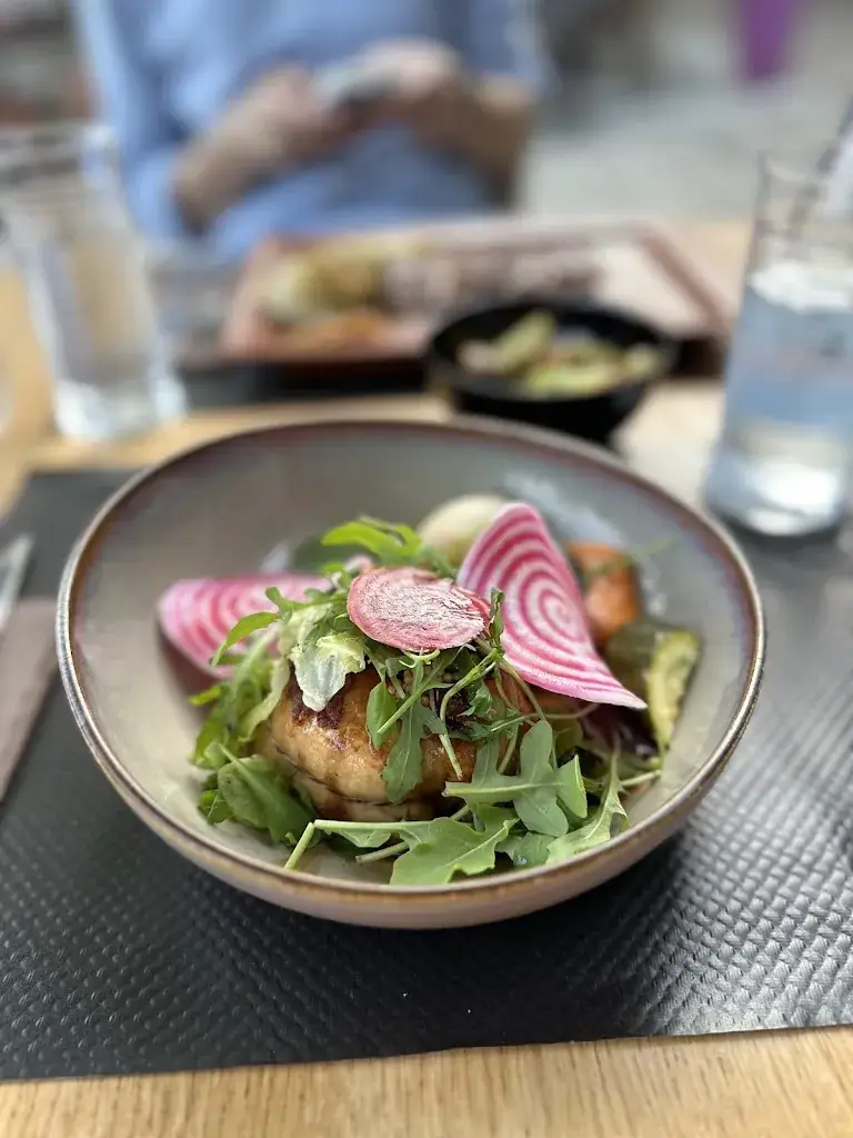 M_Ripaille_Azay-le-Rideau_review