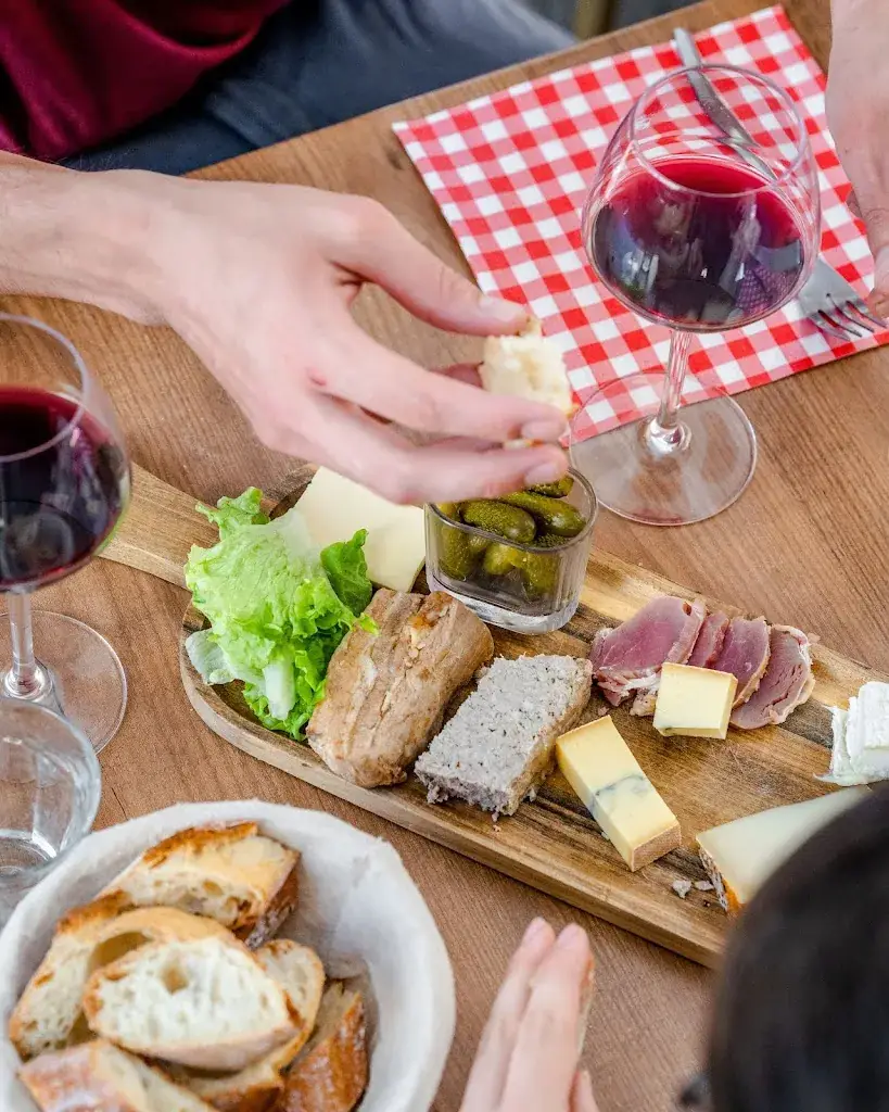 Le Q de Bouteille_Azay-le-Rideau_slider_image_2