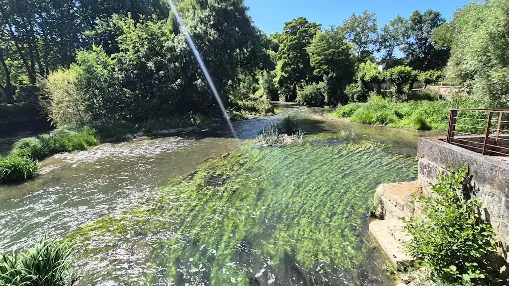 Raya_Au Moulin_Azay-le-Rideau_review