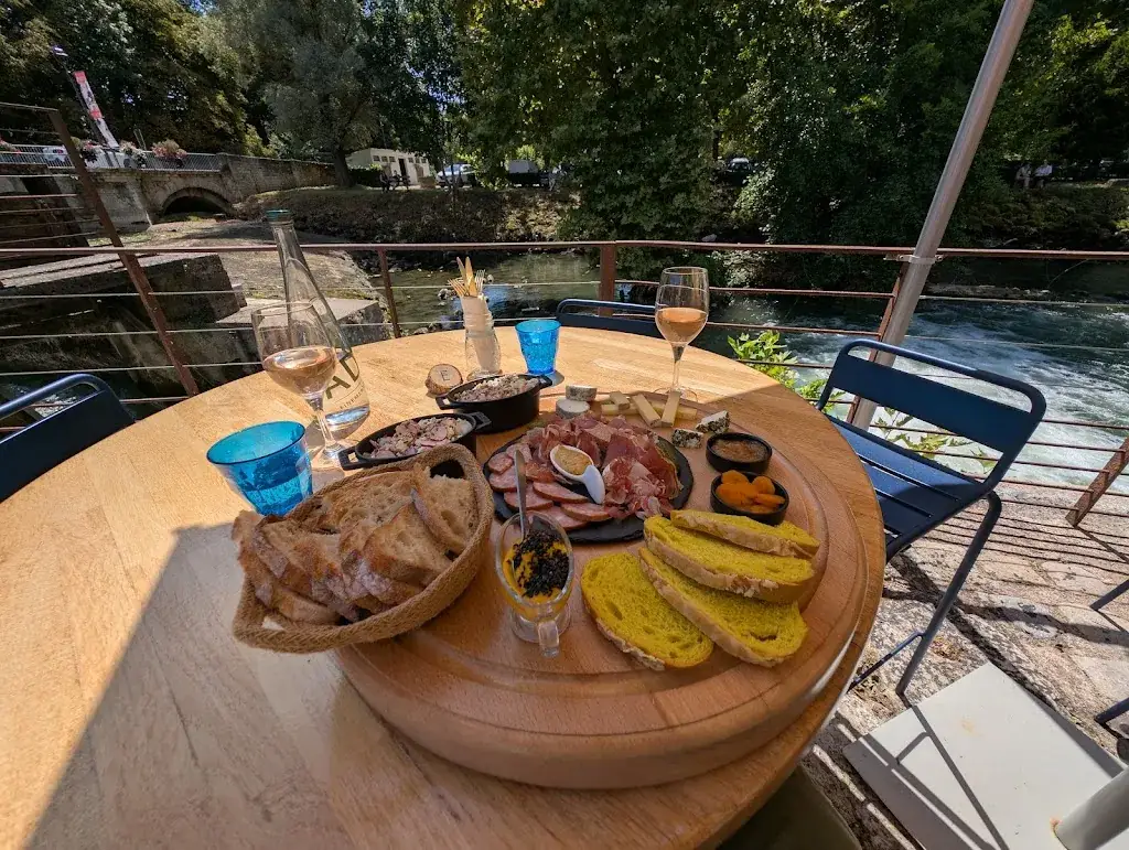 Au Moulin_Azay-le-Rideau_slider_image_3