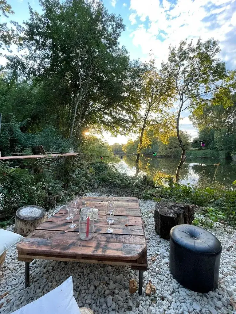 La Burette Guinguette Ballan-Miré restaurant in Ballan-Miré