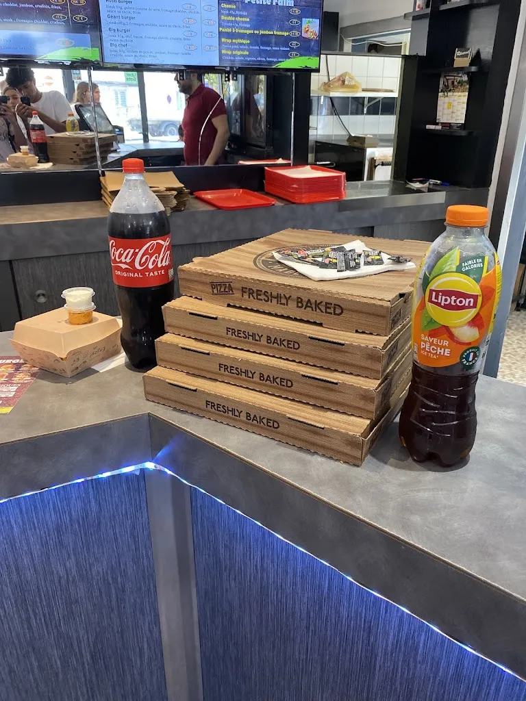 Noah Delaunois_le cristo_Ballan-Miré_review