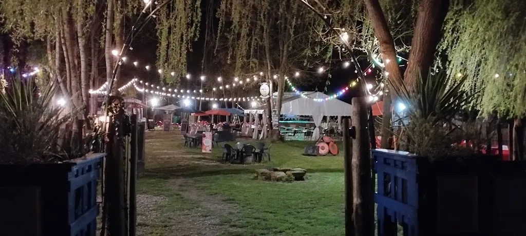 CHRISTELLE PROVOST_Les Javanaises_Beaulieu-lès-Loches_review