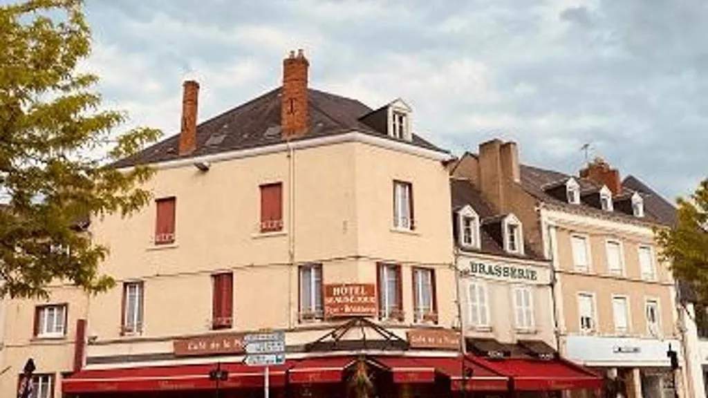 Café Place Hôtel Beauséjour_Argenton-sur-Creuse_slider_image_3