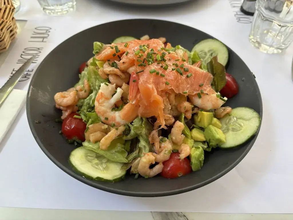 Beltran Mata_Le Café Victor Hugo - VH_Valence_review