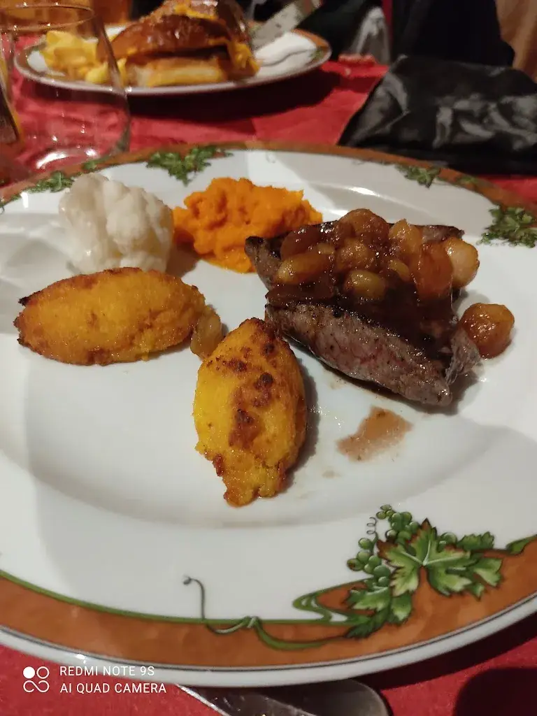 Menu_Restaurant Logis LE PRIEURE_Saint-Marcel_image_8