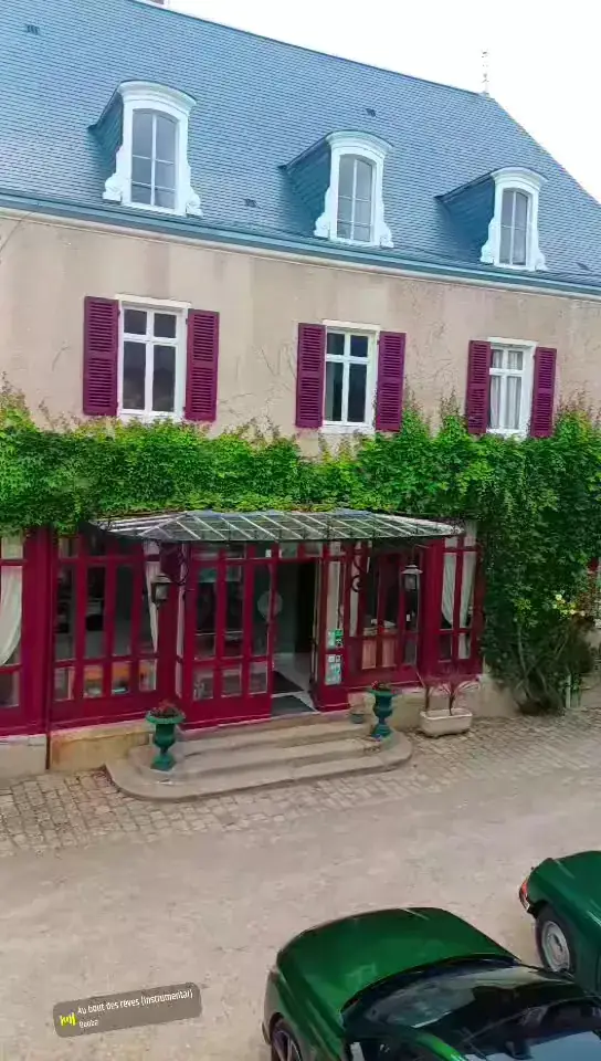 Hôtel Manoir de Boisvillers restaurant in Argenton-sur-Creuse