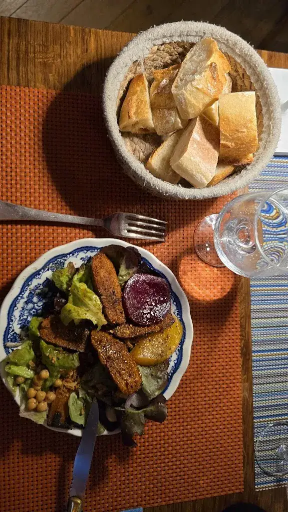 Francesco Francissen_Les Chimères_Saint-Gaultier_review