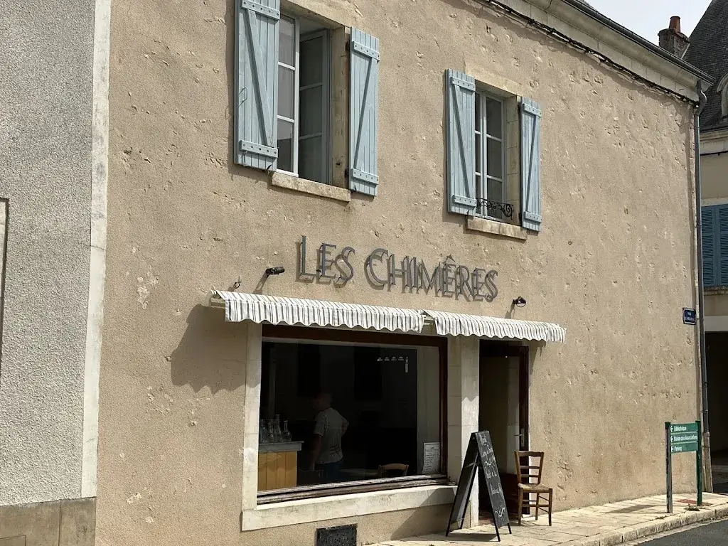 Les Chimères restaurant in Saint-Gaultier
