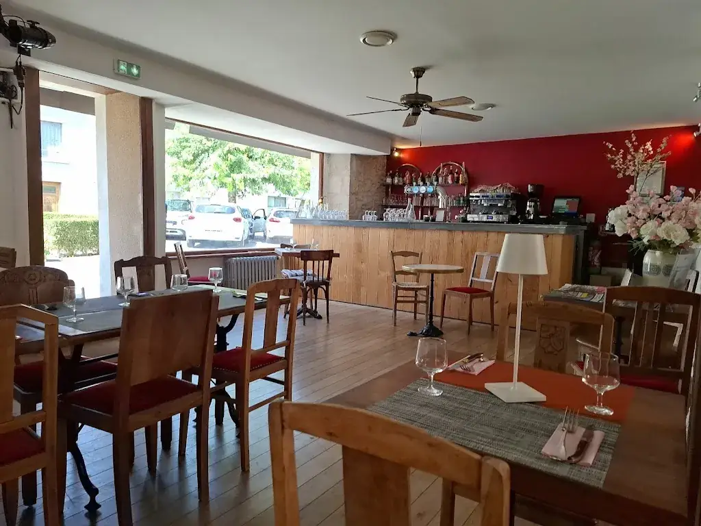 Les Chimères_Saint-Gaultier_slider_image_2