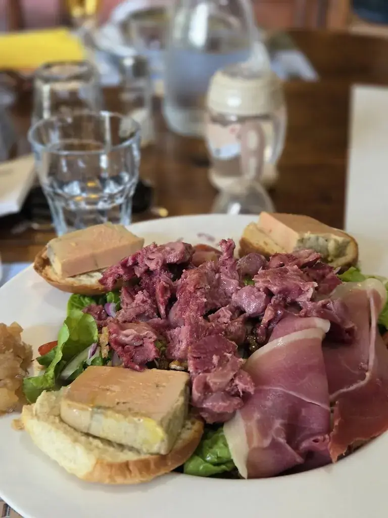 Christina Litthisack_Hôtel restaurant des Artistes_Gargilesse-Dampierre_review