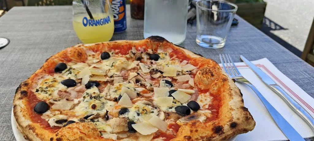 Alexandre Rigaud_La calabria Da francesco_Pont-Chrétien-Chabenet_review