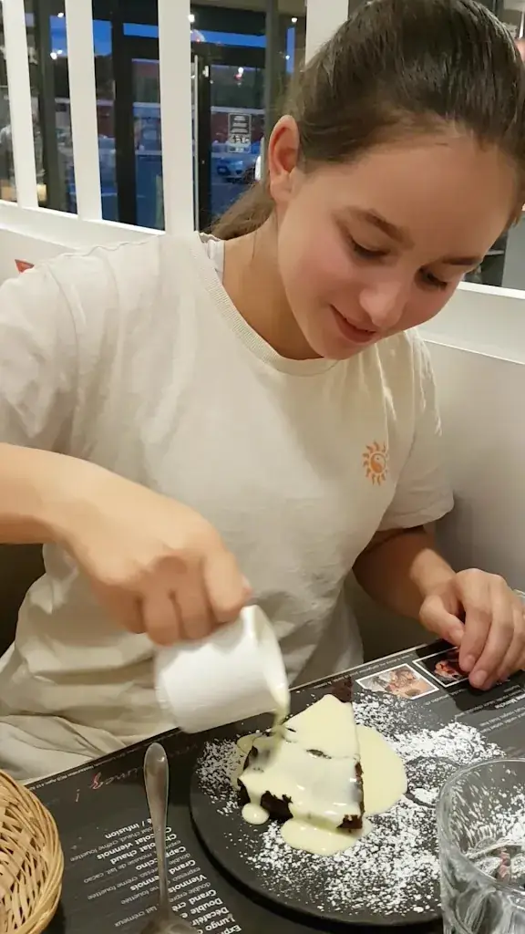 Les Comptoirs d'Alice_Amilly_slider_image_2