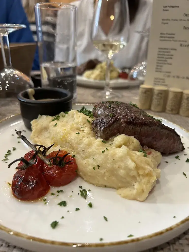 Menu_Les Copains Restaurant-Traiteur_Fontaines-sur-Saône_image_5