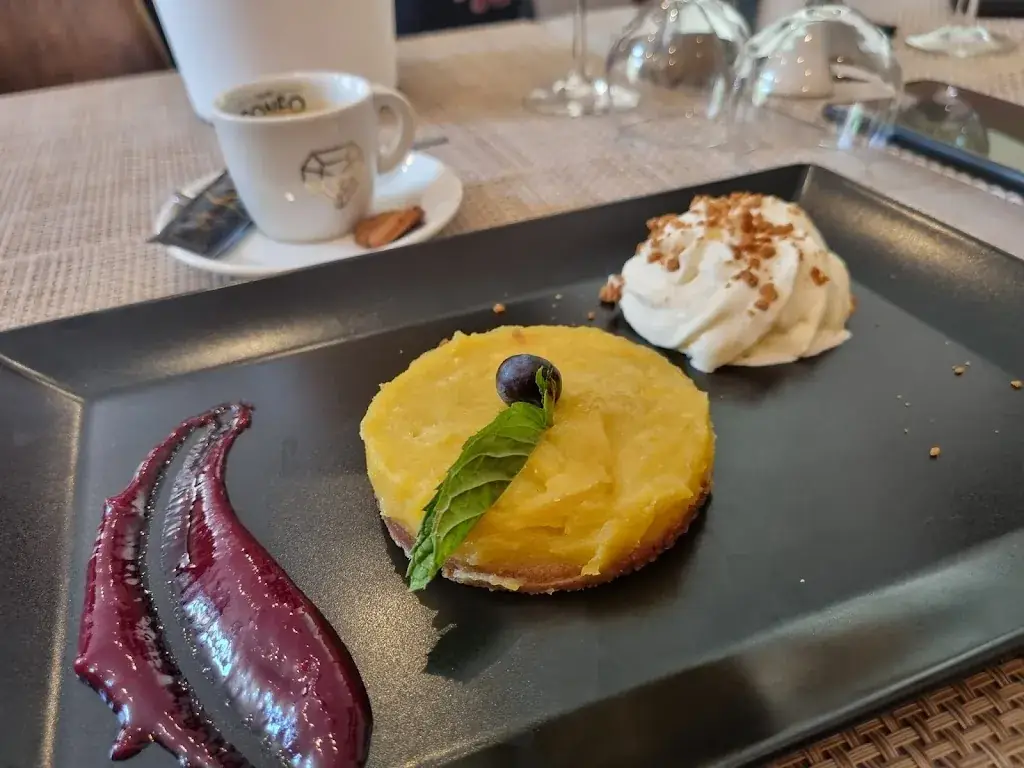 Les Copains Restaurant-Traiteur_Fontaines-sur-Saône_slider_image_2