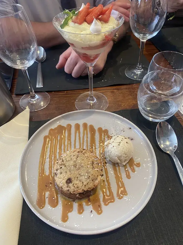 Aurore Bourgeois_L'Antre Nous_Montargis_review