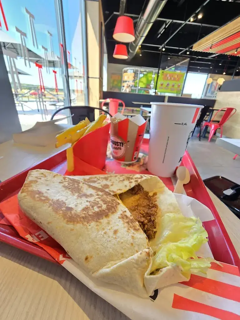 KFC MONTARGIS AMILLY_Amilly_slider_image_3