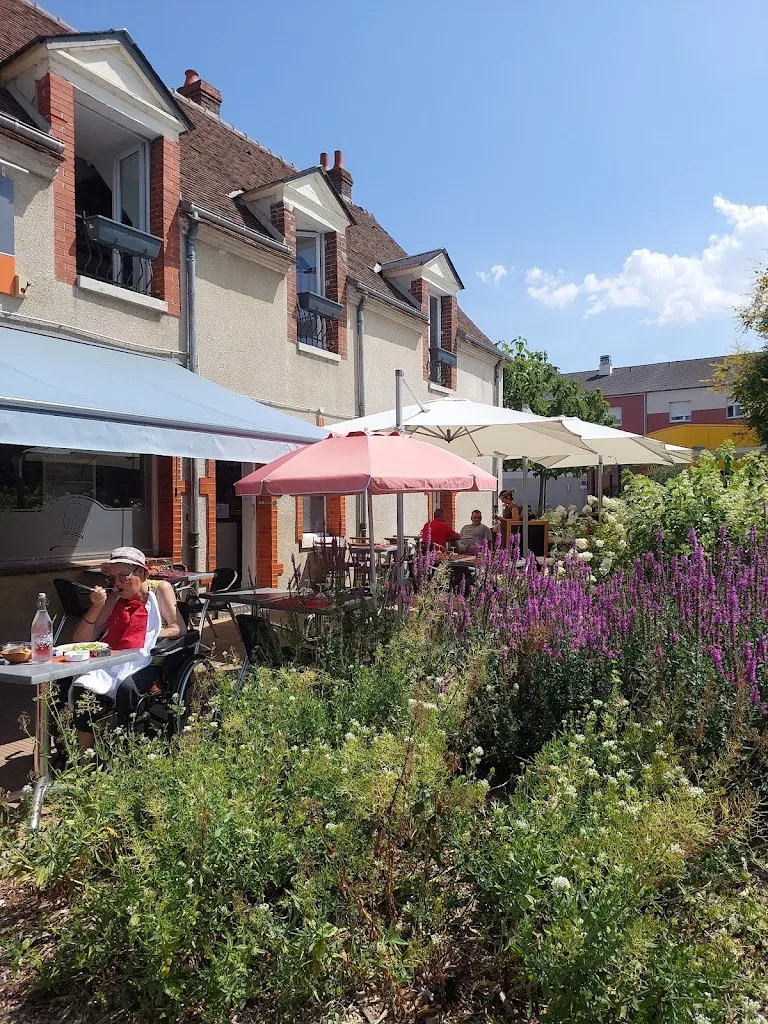 Isabelle ROUBAUD-DEVOS_Les P'Tites Bénédictines_Montargis_review